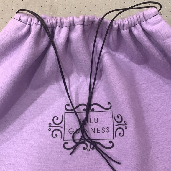 LULU GUINNESS  AUTHENTIC LILAC DUSTER BAG FOR PURSE OR SHOES -DRAWSTRING CLOSURE - Picture 4 of 6